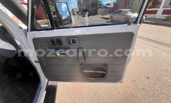 Buy Used Toyota Land Cruiser White Car in Maputo in Maputo Buy Used Toyota Land Cruiser White Car in Maputo in Maputo