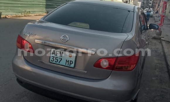 Comprar Usado Nissan Bluebird Azul Carro em Maputo em Maputo Comprar Usado Nissan Bluebird Azul Carro em Maputo em Maputo