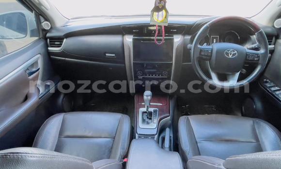Nunua Ilio tumika Toyota Fortuner Nyeupe Gari ndani ya Maputo nchini Maputo Nunua Ilio tumika Toyota Fortuner Nyeupe Gari ndani ya Maputo nchini Maputo
