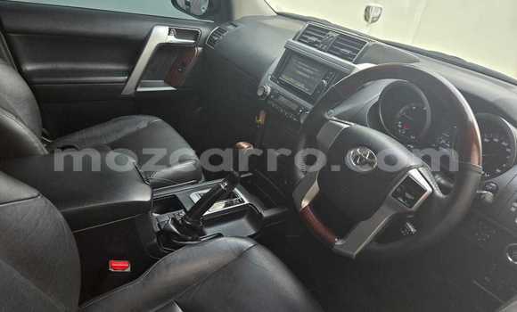 Nunua Mpya Toyota Land Cruiser Prado Nyeupe Gari ndani ya Maputo nchini Maputo Nunua Mpya Toyota Land Cruiser Prado Nyeupe Gari ndani ya Maputo nchini Maputo