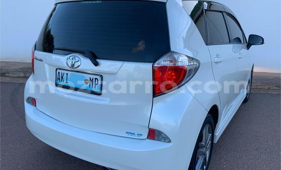Comprar Usado Toyota Ractis Branco Carro em Maputo em Maputo Comprar Usado Toyota Ractis Branco Carro em Maputo em Maputo