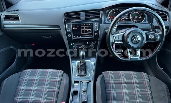 Buy Used Volkswagen Golf White Car in Maputo in Maputo Buy Used Volkswagen Golf White Car in Maputo in Maputo