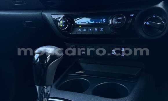 Buy New Toyota Hilux Brown Car in Maputo in Maputo Buy New Toyota Hilux Brown Car in Maputo in Maputo