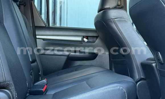 Buy New Toyota Hilux Brown Car in Maputo in Maputo Buy New Toyota Hilux Brown Car in Maputo in Maputo