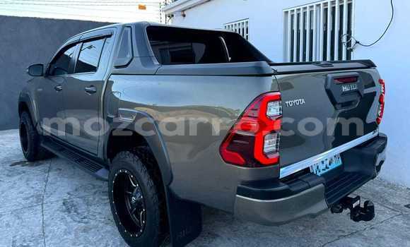 Buy New Toyota Hilux Brown Car in Maputo in Maputo Buy New Toyota Hilux Brown Car in Maputo in Maputo