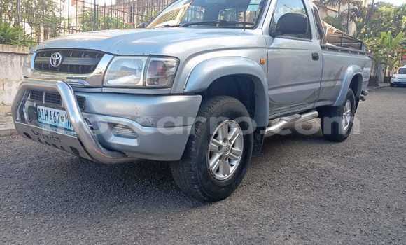 Comprar Usado Toyota Hilux Azul Carro em Maputo em Maputo Comprar Usado Toyota Hilux Azul Carro em Maputo em Maputo
