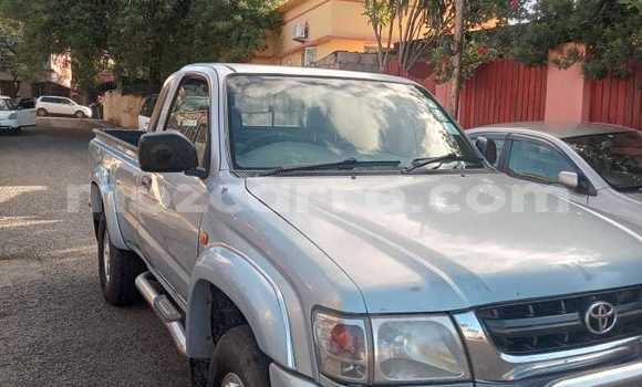 Comprar Usado Toyota Hilux Azul Carro em Maputo em Maputo Comprar Usado Toyota Hilux Azul Carro em Maputo em Maputo