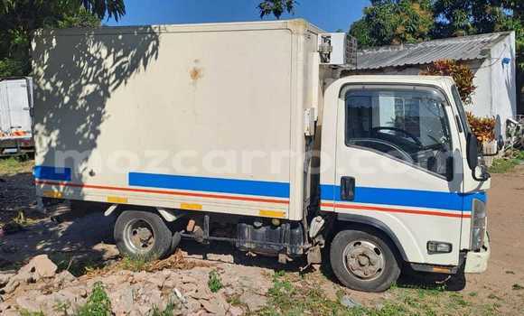 Buy Used Isuzu 117 Other Car in Maputo in Maputo Buy Used Isuzu 117 Other Car in Maputo in Maputo