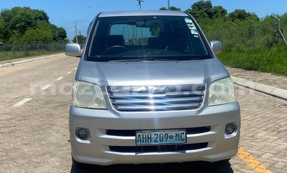 Comprar Usado Toyota Noah De outros Carro em Maputo em Maputo Comprar Usado Toyota Noah De outros Carro em Maputo em Maputo