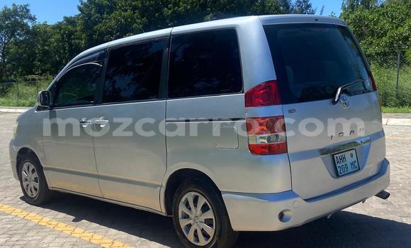 Comprar Usado Toyota Noah De outros Carro em Maputo em Maputo Comprar Usado Toyota Noah De outros Carro em Maputo em Maputo