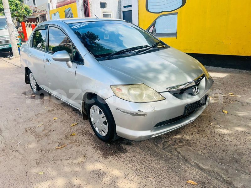 Big with watermark honda fit aria nampula mocambique 37013