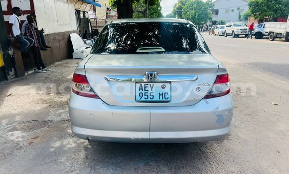 Tenga Tsaru Honda Fit Aria Zvimwe Mota in Mocambique in Nampula Tenga Tsaru Honda Fit Aria Zvimwe Mota in Mocambique in Nampula