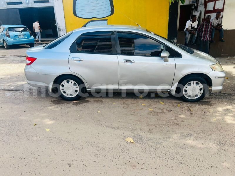 Big with watermark honda fit aria nampula mocambique 37013