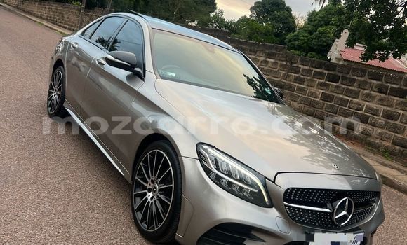 Nunua Ilio tumika Mercedes‒Benz A-klasse AMG Nyingine Gari ndani ya Maputo nchini Maputo