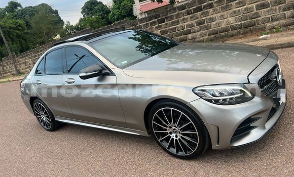 Nunua Ilio tumika Mercedes‒Benz A-klasse AMG Nyingine Gari ndani ya Maputo nchini Maputo Nunua Ilio tumika Mercedes‒Benz A-klasse AMG Nyingine Gari ndani ya Maputo nchini Maputo