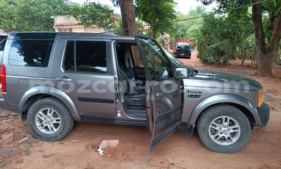 Nunua Ilio tumika Land Rover Discovery Nyingine Gari ndani ya Maputo nchini Maputo Nunua Ilio tumika Land Rover Discovery Nyingine Gari ndani ya Maputo nchini Maputo