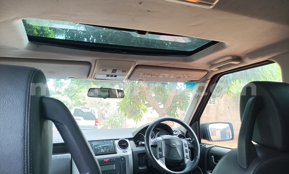 Nunua Ilio tumika Land Rover Discovery Nyingine Gari ndani ya Maputo nchini Maputo Nunua Ilio tumika Land Rover Discovery Nyingine Gari ndani ya Maputo nchini Maputo