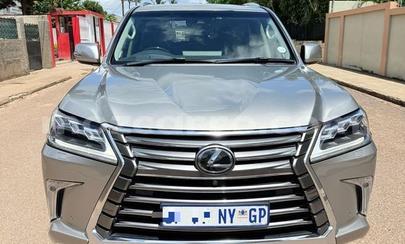 Comprar Novo Lexus LX 570 Prata Carro em Maputo em Maputo Comprar Novo Lexus LX 570 Prata Carro em Maputo em Maputo