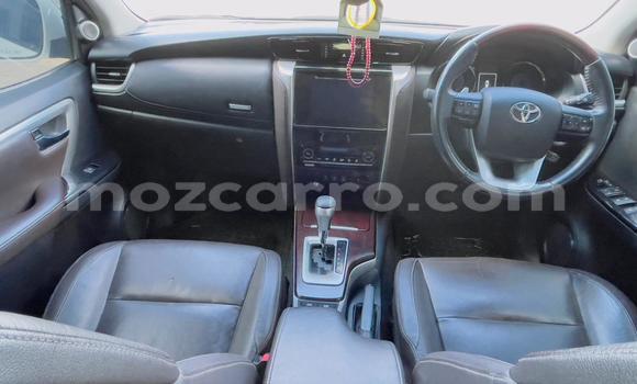 Nunua Ilio tumika Toyota Fortuner Nyeupe Gari ndani ya Maputo nchini Maputo Nunua Ilio tumika Toyota Fortuner Nyeupe Gari ndani ya Maputo nchini Maputo