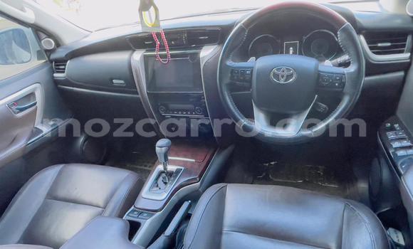 Nunua Ilio tumika Toyota Fortuner Nyeupe Gari ndani ya Maputo nchini Maputo Nunua Ilio tumika Toyota Fortuner Nyeupe Gari ndani ya Maputo nchini Maputo