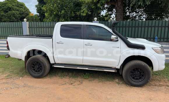Comprar Usado Toyota Hilux Branco Carro em Maputo em Maputo Comprar Usado Toyota Hilux Branco Carro em Maputo em Maputo