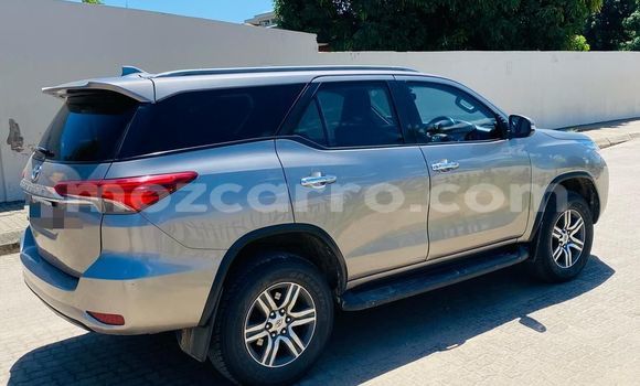 Buy Used Toyota Fortuner Brown Car in Maputo in Maputo Buy Used Toyota Fortuner Brown Car in Maputo in Maputo