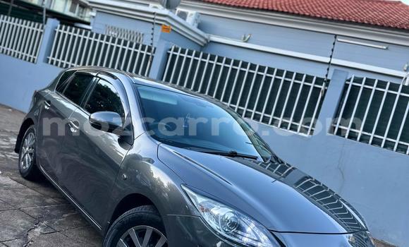 Comprar Usado Mazda Axela Prata Carro em Maputo em Maputo