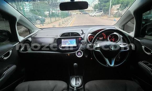 Nunua Ilio tumika Honda Fit Bluu Gari ndani ya Maputo nchini Maputo Nunua Ilio tumika Honda Fit Bluu Gari ndani ya Maputo nchini Maputo