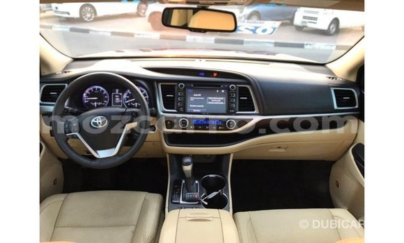 Nunua Imported Toyota Highlander Nyingine Gari ndani ya Import - Dubai nchini Cabo Delgado Nunua Imported Toyota Highlander Nyingine Gari ndani ya Import - Dubai nchini Cabo Delgado