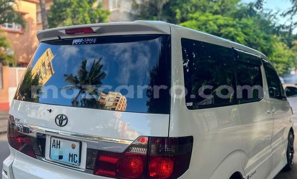 Tenga Tsaru Toyota Alphard Chena Mota in Maputo in Maputo Tenga Tsaru Toyota Alphard Chena Mota in Maputo in Maputo
