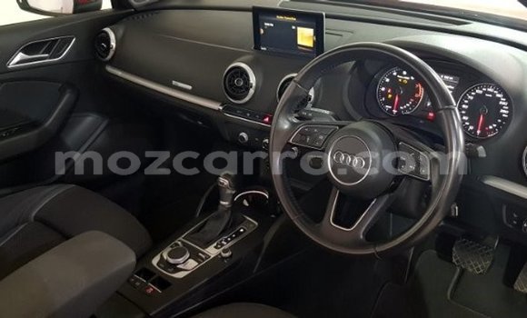 Nunua Ilio tumika Audi A3 Nyekundu Gari ndani ya Maputo nchini Maputo Nunua Ilio tumika Audi A3 Nyekundu Gari ndani ya Maputo nchini Maputo