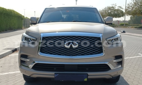 Tenga Tsaru Infiniti QX80 Beige Mota in Maputo in Maputo Tenga Tsaru Infiniti QX80 Beige Mota in Maputo in Maputo