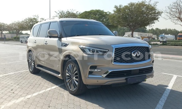 Tenga Tsaru Infiniti QX80 Beige Mota in Maputo in Maputo Tenga Tsaru Infiniti QX80 Beige Mota in Maputo in Maputo