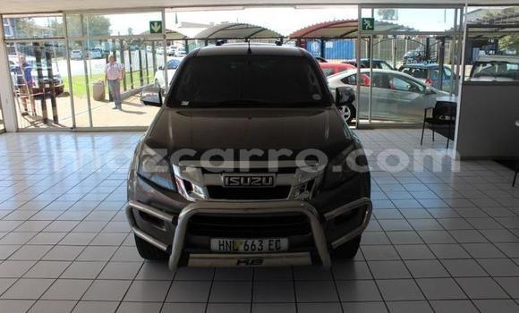 Nunua Ilio tumika Isuzu KB Nyingine Gari ndani ya Maputo nchini Maputo Nunua Ilio tumika Isuzu KB Nyingine Gari ndani ya Maputo nchini Maputo