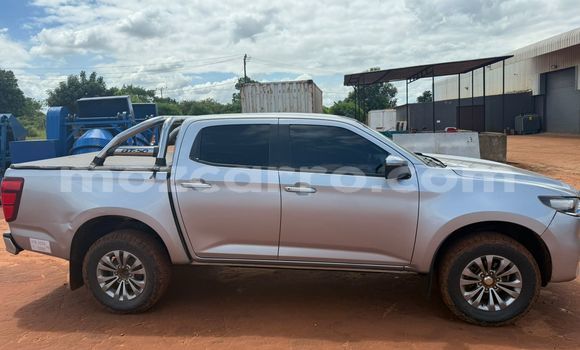 Comprar Usado Mazda BT-50 De outros Carro em Maputo em Maputo Comprar Usado Mazda BT-50 De outros Carro em Maputo em Maputo