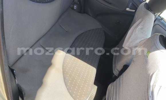 Nunua Ilio tumika Toyota Vitz Fedha Gari ndani ya Maputo nchini Maputo Nunua Ilio tumika Toyota Vitz Fedha Gari ndani ya Maputo nchini Maputo