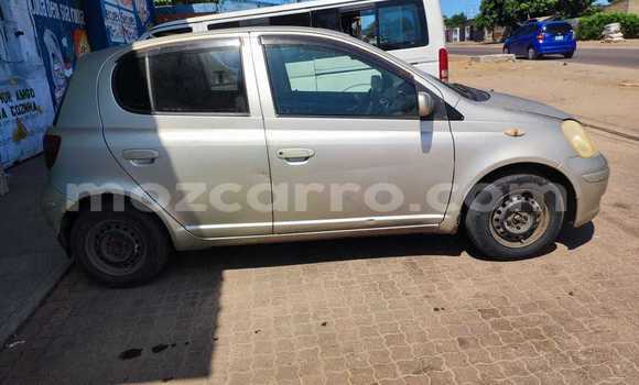 Nunua Ilio tumika Toyota Vitz Fedha Gari ndani ya Maputo nchini Maputo Nunua Ilio tumika Toyota Vitz Fedha Gari ndani ya Maputo nchini Maputo