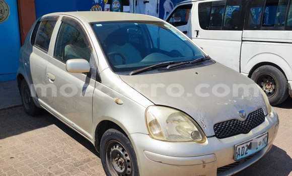 Nunua Ilio tumika Toyota Vitz Fedha Gari ndani ya Maputo nchini Maputo Nunua Ilio tumika Toyota Vitz Fedha Gari ndani ya Maputo nchini Maputo