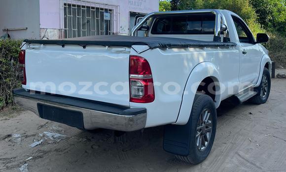 Buy Used Toyota Hilux White Car in Maputo in Maputo Buy Used Toyota Hilux White Car in Maputo in Maputo