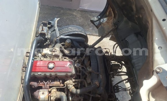 Buy Used Hino 300 Series White Truck in Maputo in Maputo Buy Used Hino 300 Series White Truck in Maputo in Maputo