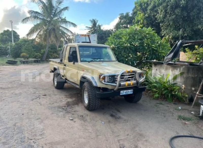 Big with watermark toyota land cruiser maputo maputo 37115
