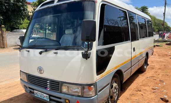 Buy Used Toyota Coaster White Car in Maputo in Maputo Buy Used Toyota Coaster White Car in Maputo in Maputo
