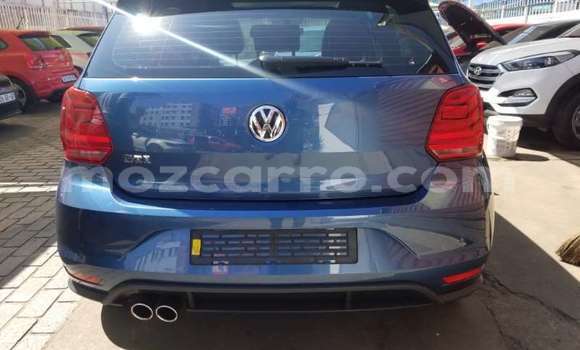 Nunua Ilio tumika Volkswagen Polo Bluu Gari ndani ya Maputo nchini Maputo Nunua Ilio tumika Volkswagen Polo Bluu Gari ndani ya Maputo nchini Maputo