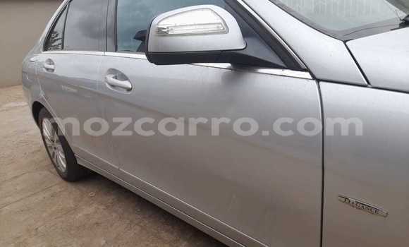 Tenga Tsaru Mercedes‒Benz C-Class Zvimwe Mota in Maputo in Maputo Tenga Tsaru Mercedes‒Benz C-Class Zvimwe Mota in Maputo in Maputo