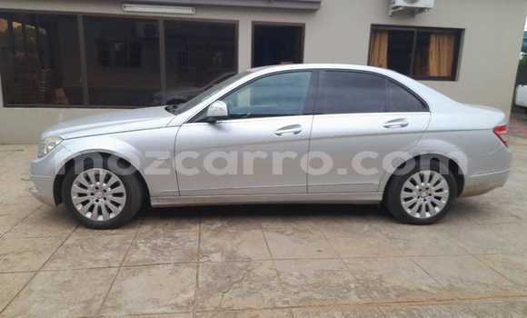Tenga Tsaru Mercedes‒Benz C-Class Zvimwe Mota in Maputo in Maputo Tenga Tsaru Mercedes‒Benz C-Class Zvimwe Mota in Maputo in Maputo