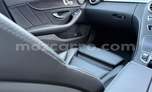 Tenga Itsva Mercedes-Benz C-Classe Chena Mota in Maputo in Maputo Tenga Itsva Mercedes-Benz C-Classe Chena Mota in Maputo in Maputo