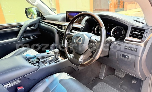 Tenga Tsaru Lexus LX 570 Zvimwe Mota in Maputo in Maputo Tenga Tsaru Lexus LX 570 Zvimwe Mota in Maputo in Maputo