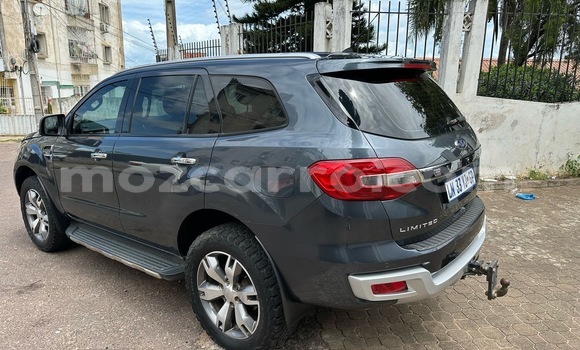 Tenga Tsaru Ford Everest Zvimwe Mota in Maputo in Maputo Tenga Tsaru Ford Everest Zvimwe Mota in Maputo in Maputo