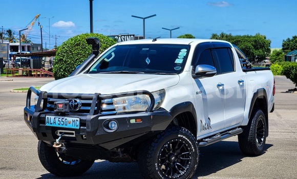 Tenga Tsaru Toyota Hiluxe Revo Chena Mota in Maputo in Maputo Tenga Tsaru Toyota Hiluxe Revo Chena Mota in Maputo in Maputo