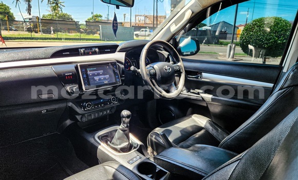 Tenga Tsaru Toyota Hiluxe Revo Chena Mota in Maputo in Maputo Tenga Tsaru Toyota Hiluxe Revo Chena Mota in Maputo in Maputo